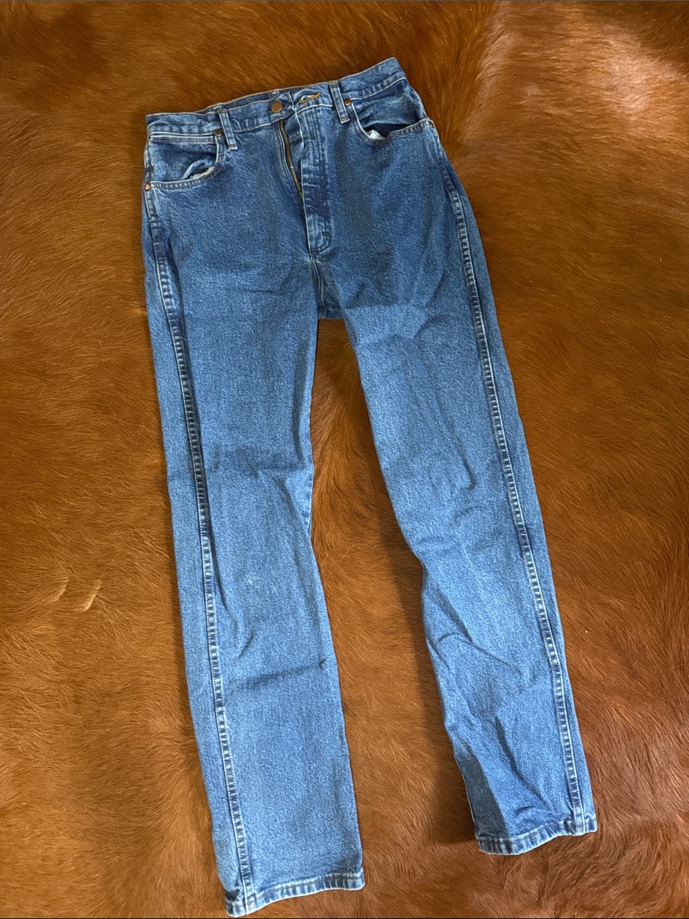 Classic Blue Wrangler Men’s Jeans - Straight Leg